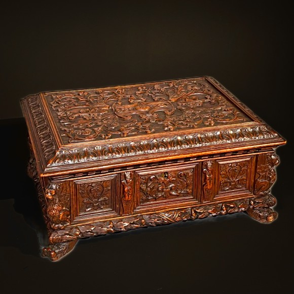 17th Century Carved Walnut Courtesy Or Wedding Box