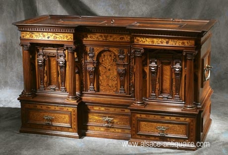 chest XVI century