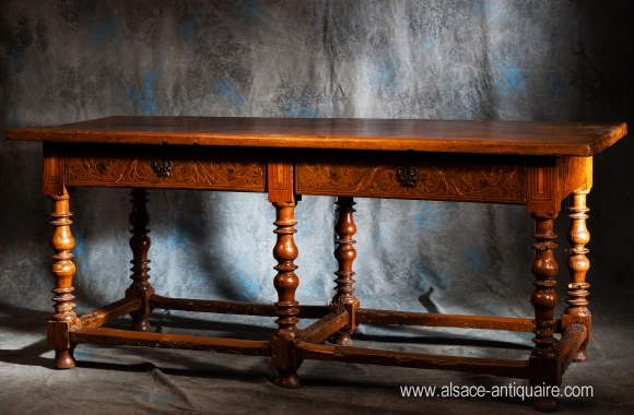 Table Rennaisance 6 pieds noyer