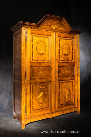 Armoire aux Oiseaux