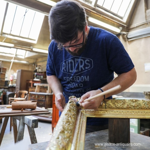 Atelier de restauration de meubles anciens Nr4