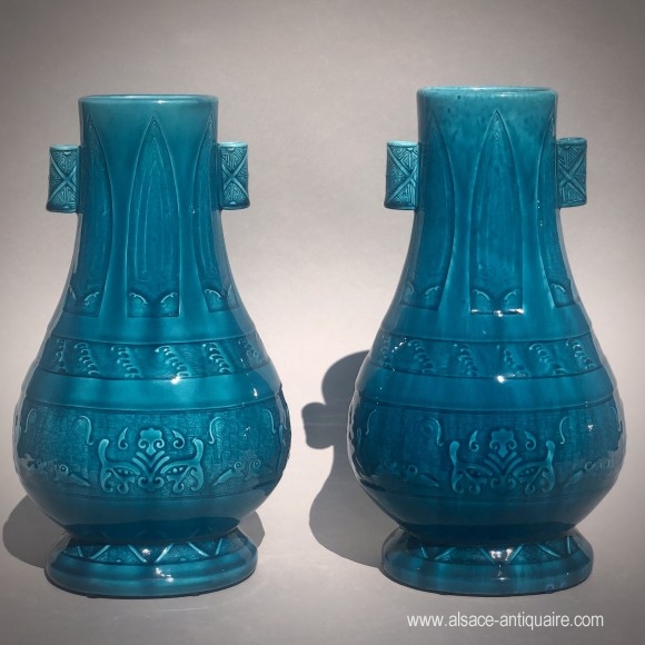 Paire Vases bleus signés Théodore Deck 1823-1891