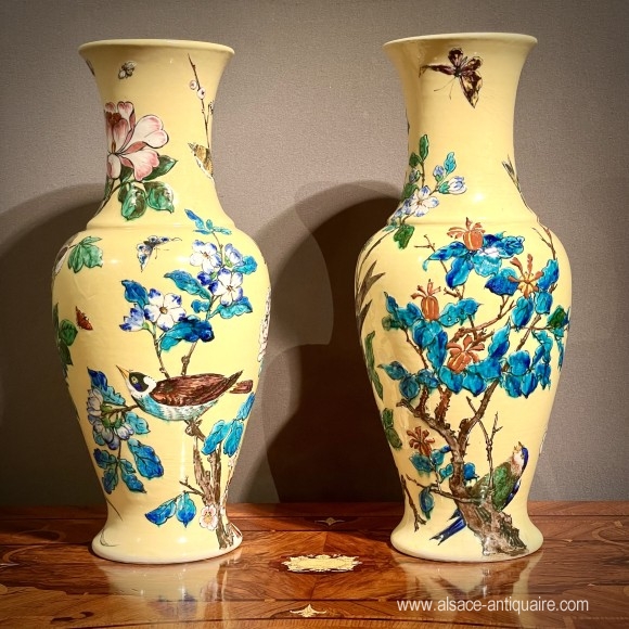 Paire grands vases signés Théodore Deck 